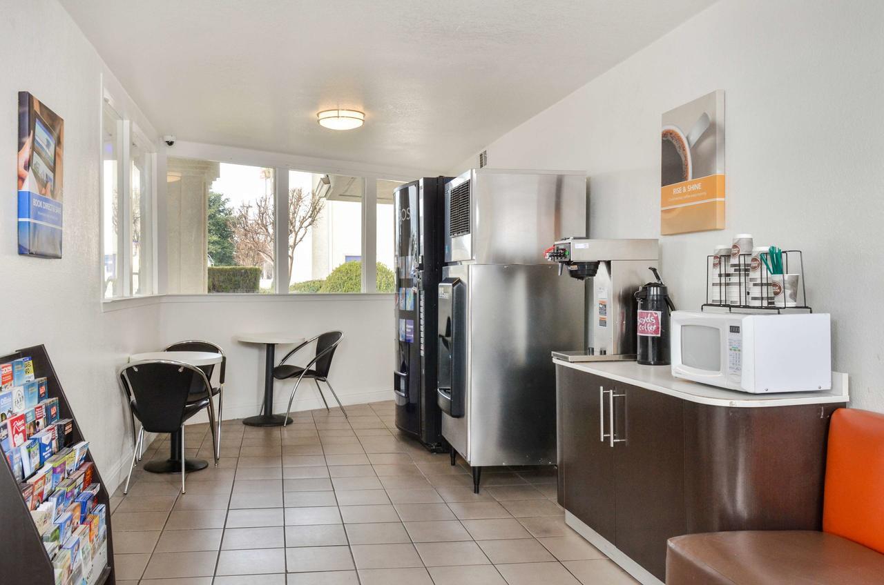 Motel 6-Merced, Ca ภายนอก รูปภาพ