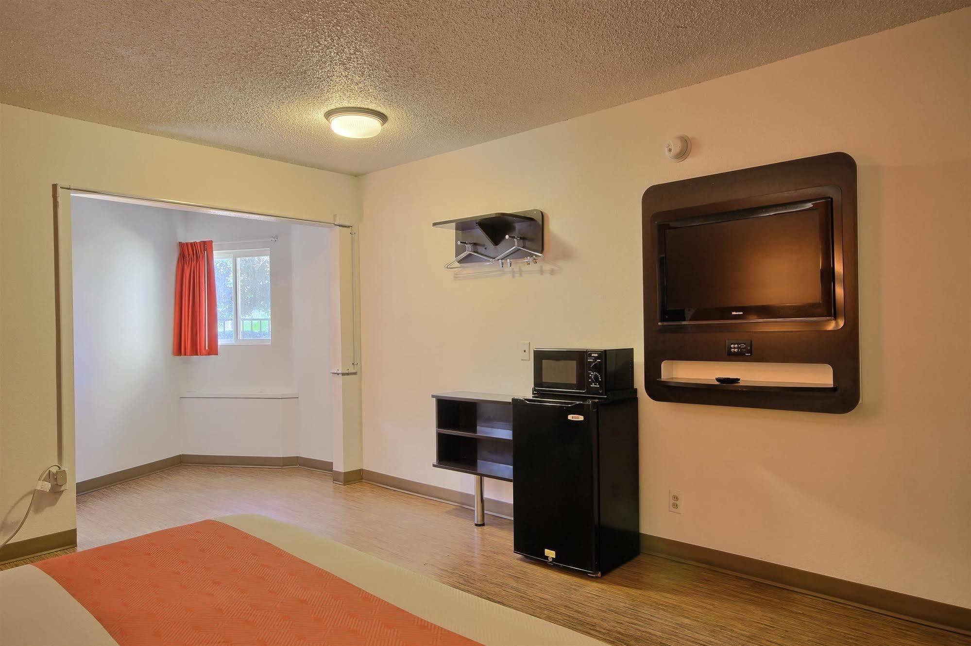 Motel 6-Merced, Ca ภายนอก รูปภาพ