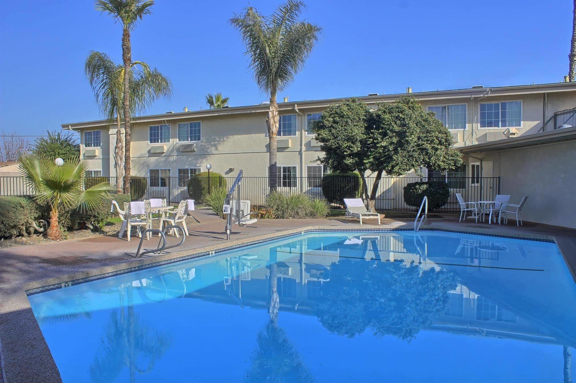 Motel 6-Merced, Ca ภายนอก รูปภาพ